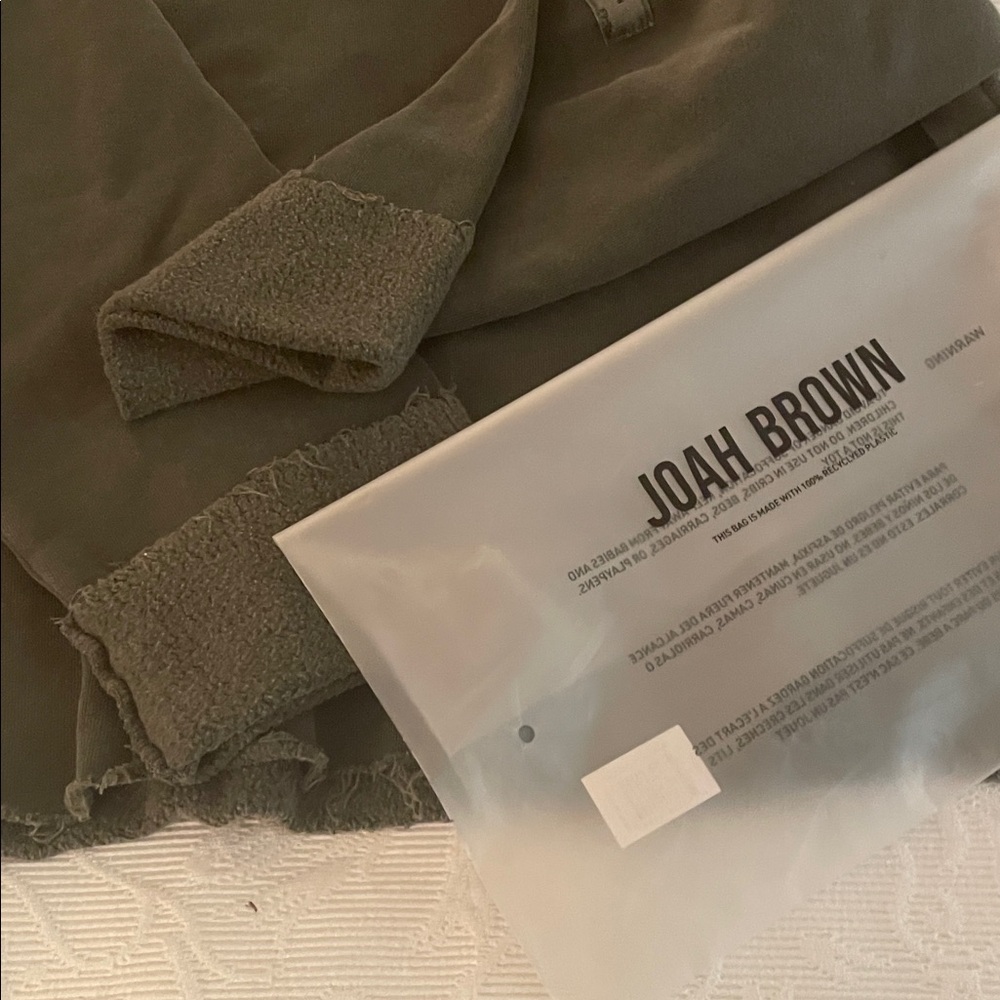 Joah Brown SLOUCHY PULLOVER SWEATSHIRT in small,
Color sage green - Picture 3 of 8